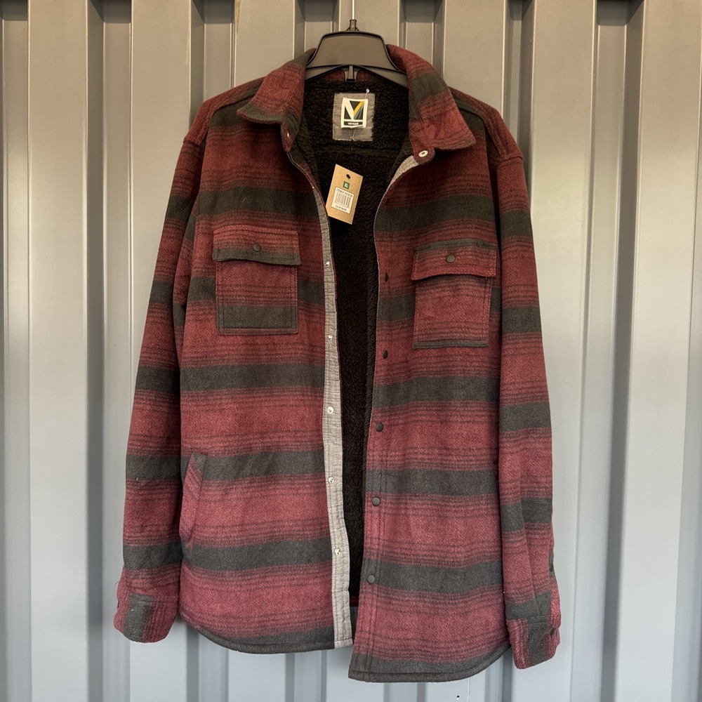 Voyager Mens XLRed Black Plaid Polar Fleece Sherpa Lined Snap Front NWT